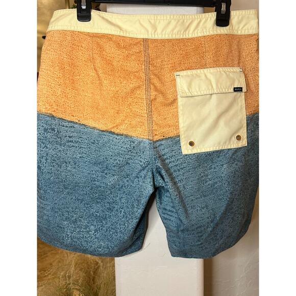 RVCA Men's Color Block Swim Trunks 33 - Picture 6 of 6